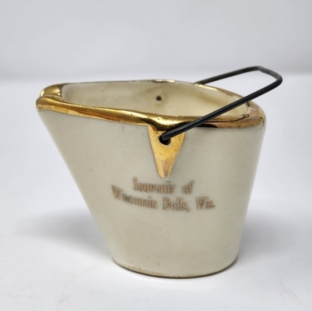 Vintage Ceramic Souvenir Ashtray Coal‎ Bucket Wisconsin Dells Souvenir